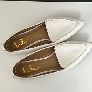 Lulus White Pointed Loafers Size 8